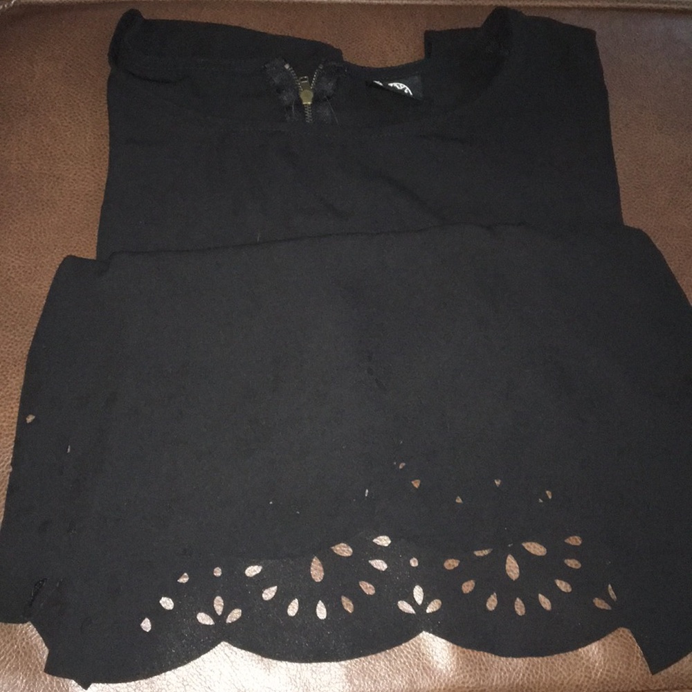 Crochet detailed shirt